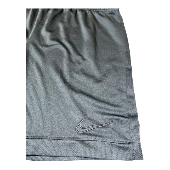 Nike Black Men’s Athletic Shorts L 100% Polyester Drawstring Solid DRI-FIT - Picture 3 of 7
